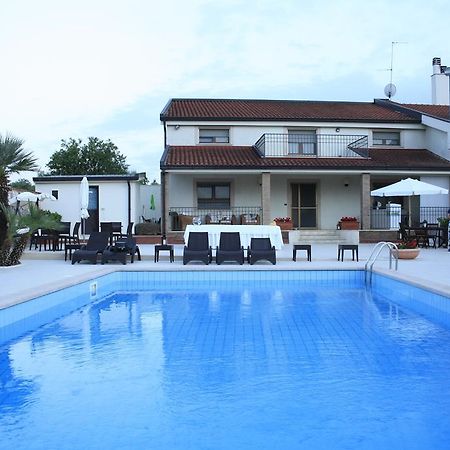 Villa Genny Altamura Exterior photo
